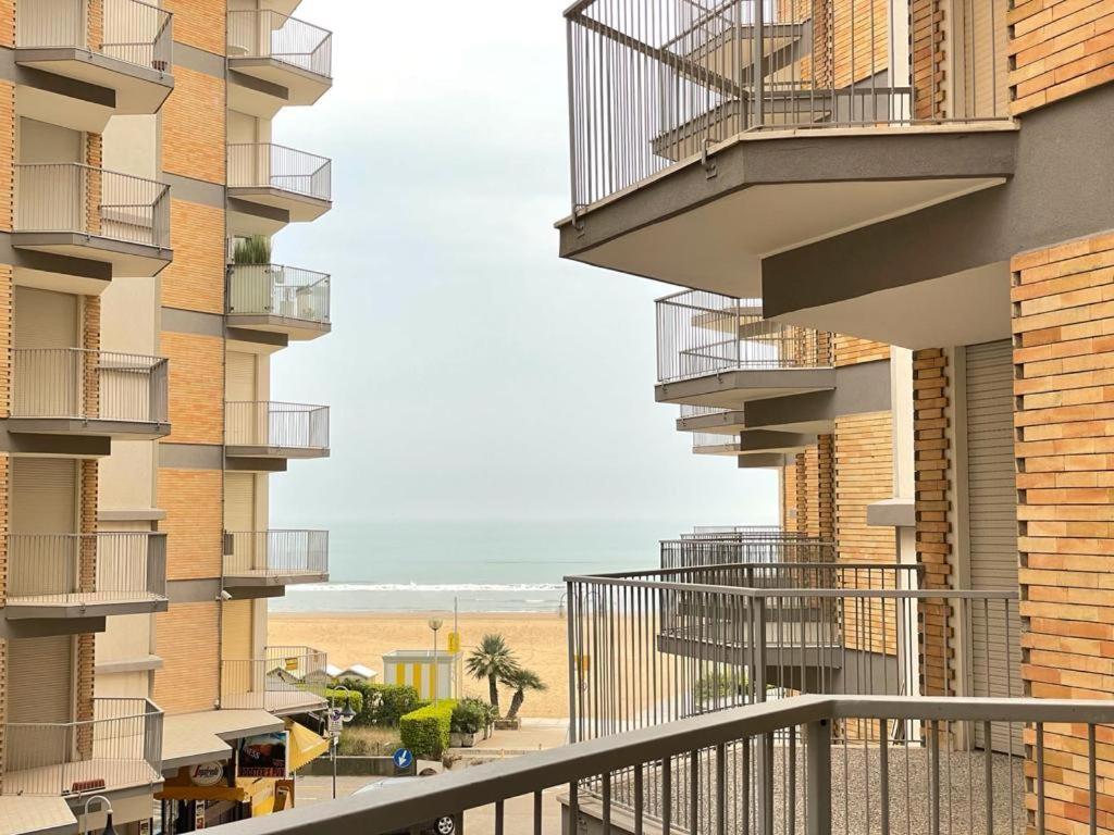 Residence Centro Commerciale - Walterigato Apartments Solo Per Famiglie Jesolo Extérieur photo